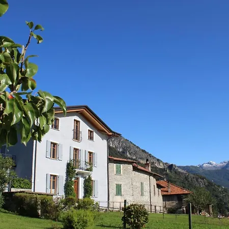 Tre Terre Feriehus *