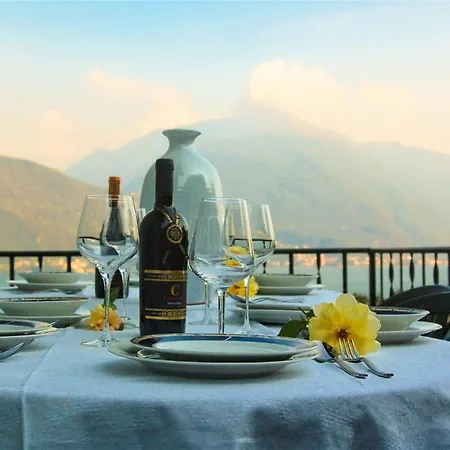 Dom wakacyjny Tre Terre Pianello Del Lario