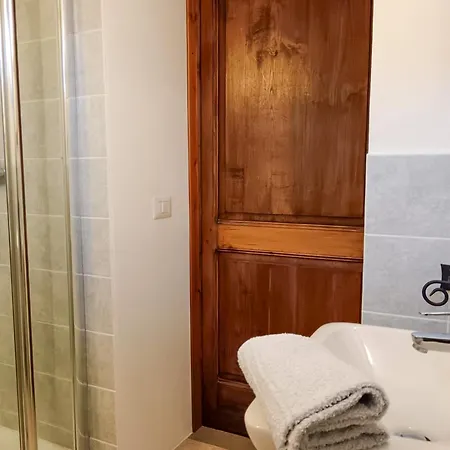 بيت للعطل Tre Terre Pianello Del Lario